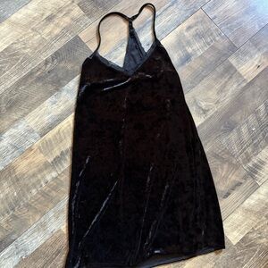 Elegant Black Velvet Nightie Dress